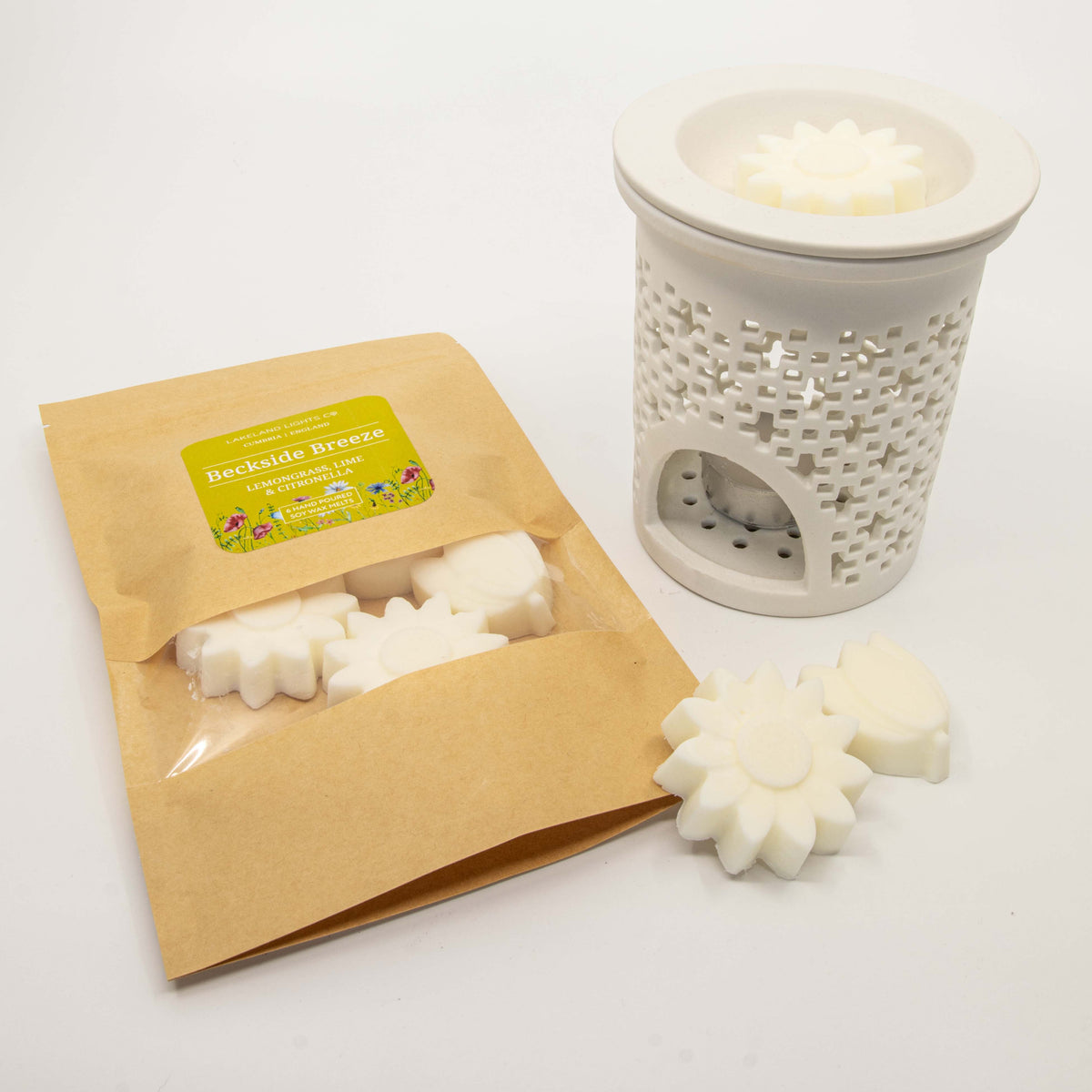 Lakeland Lights Company Beckside Breeze Wax Melts - Lemongrass, Lime & Citronella Soy Candle