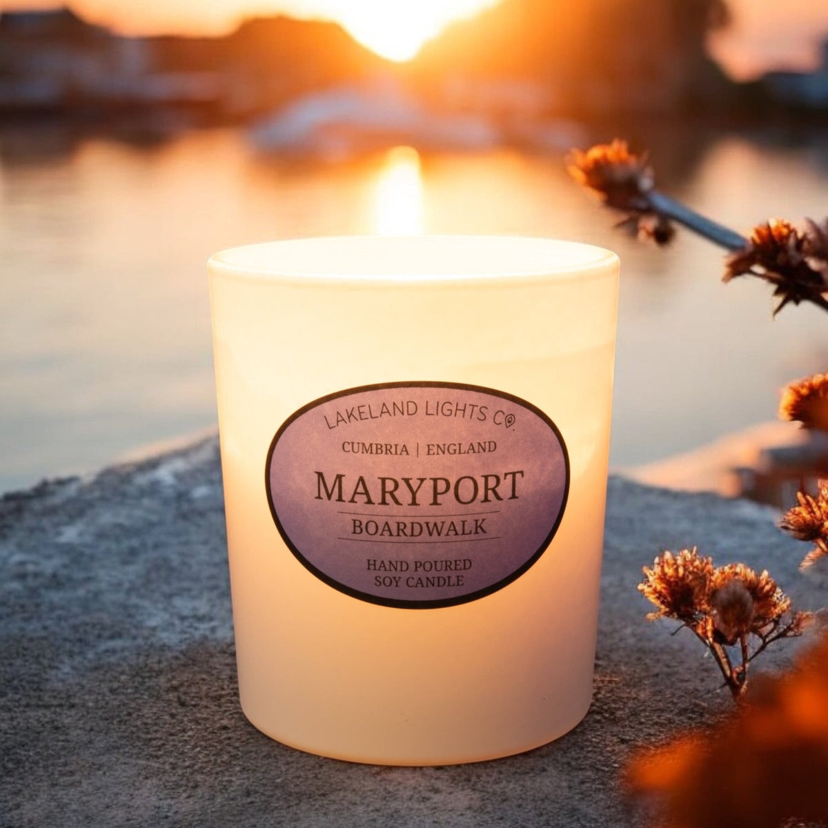 Lakeland Lights Company Maryport - Seaweed, Waterlily & Driftwood Soy Candle