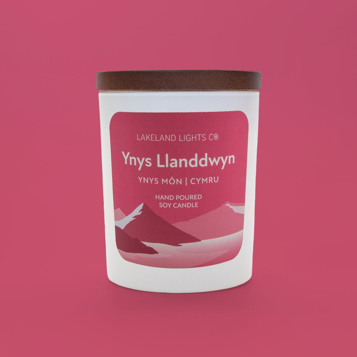 Lakeland Lights Company Ynys Llanddwyn - Tea Rose, White Musk & Darjeeling Soy Candle