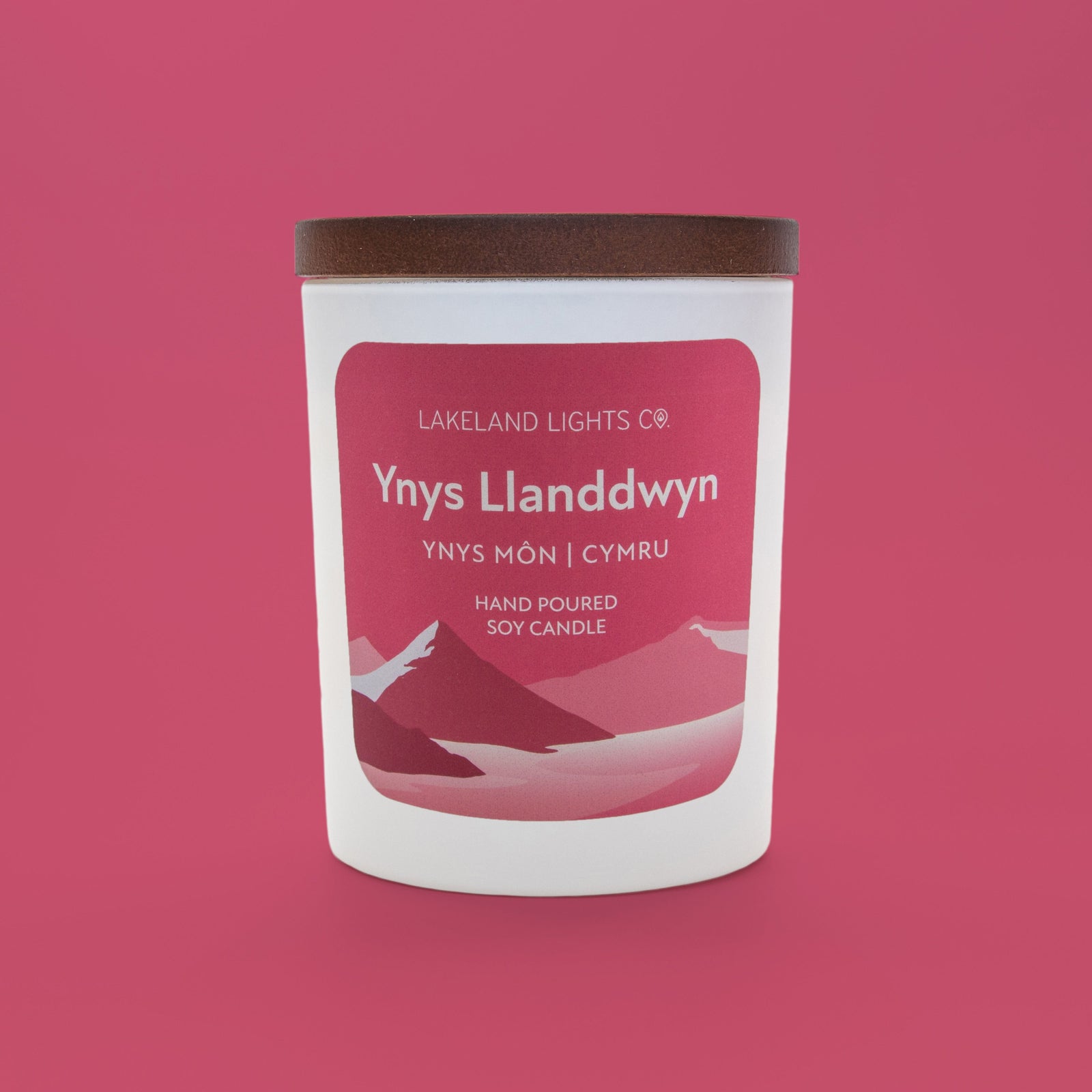 Lakeland Lights Company Ynys Llanddwyn - Tea Rose, White Musk & Darjeeling Soy Candle